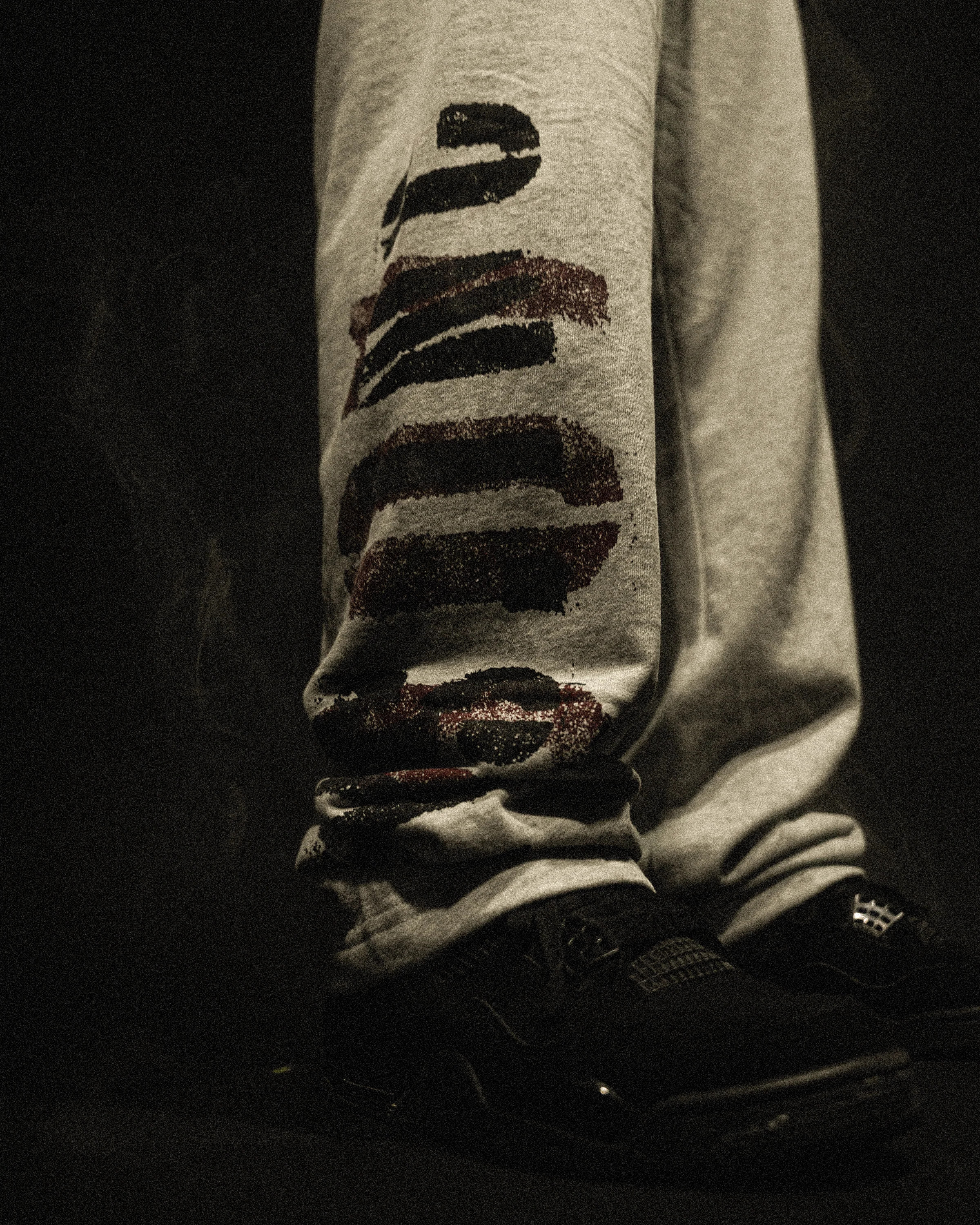 ARCHER SWEATS - Image 4