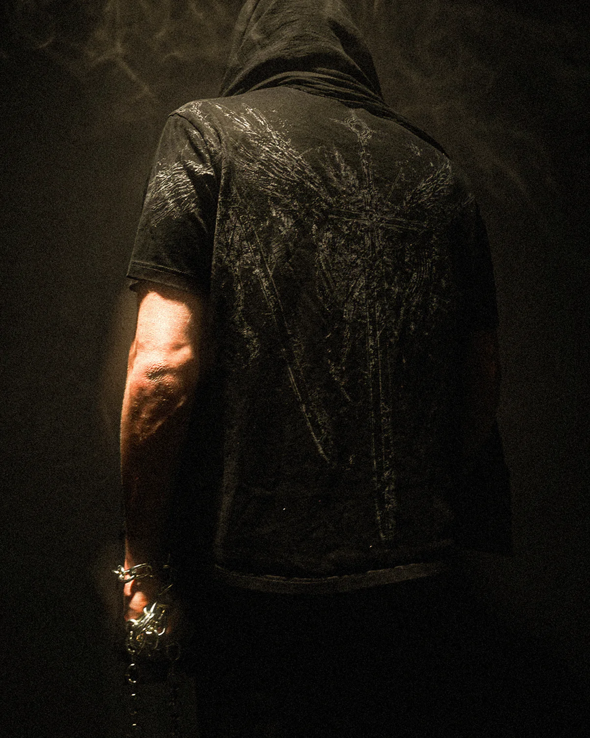 KNIGHT TEE - Image 3
