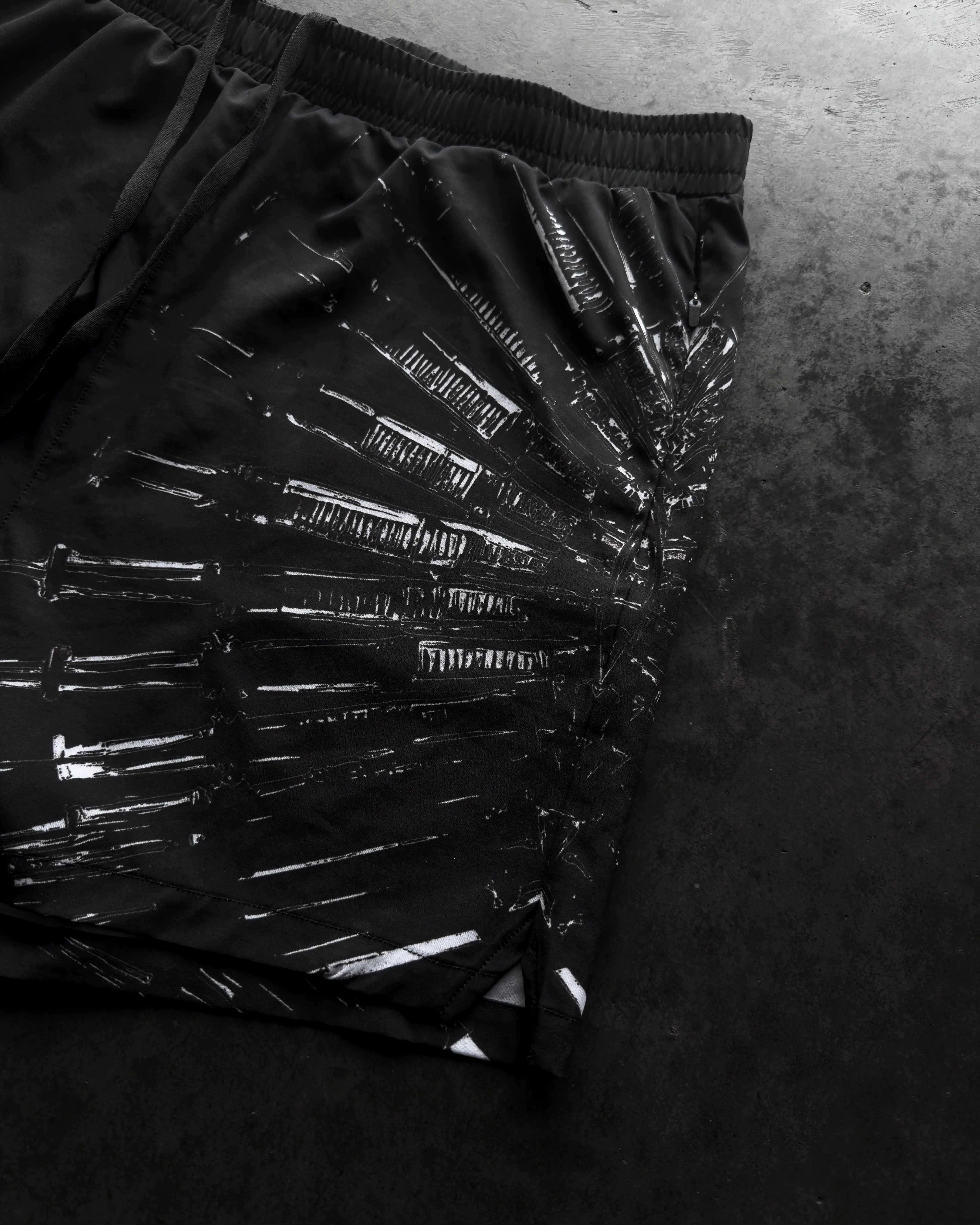MACABRE SHORTS - Image 9