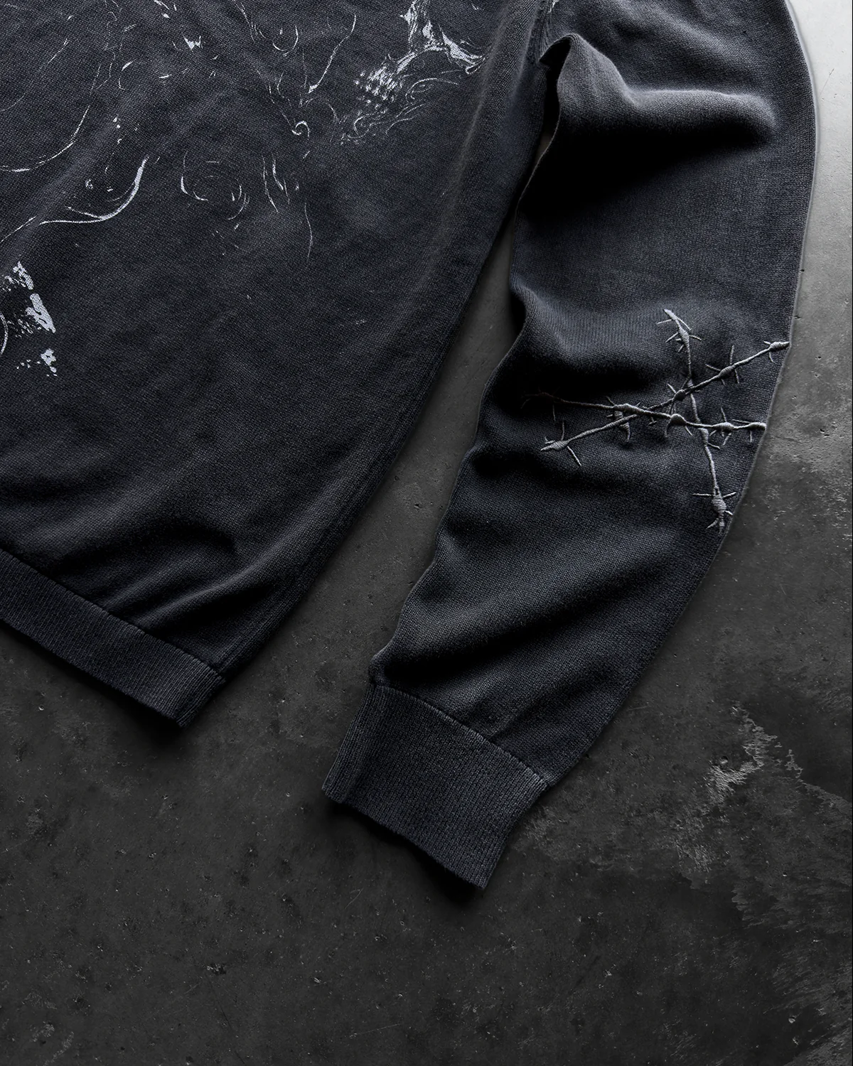 WRAITH KNIT LONGSLEEVE - Image 7