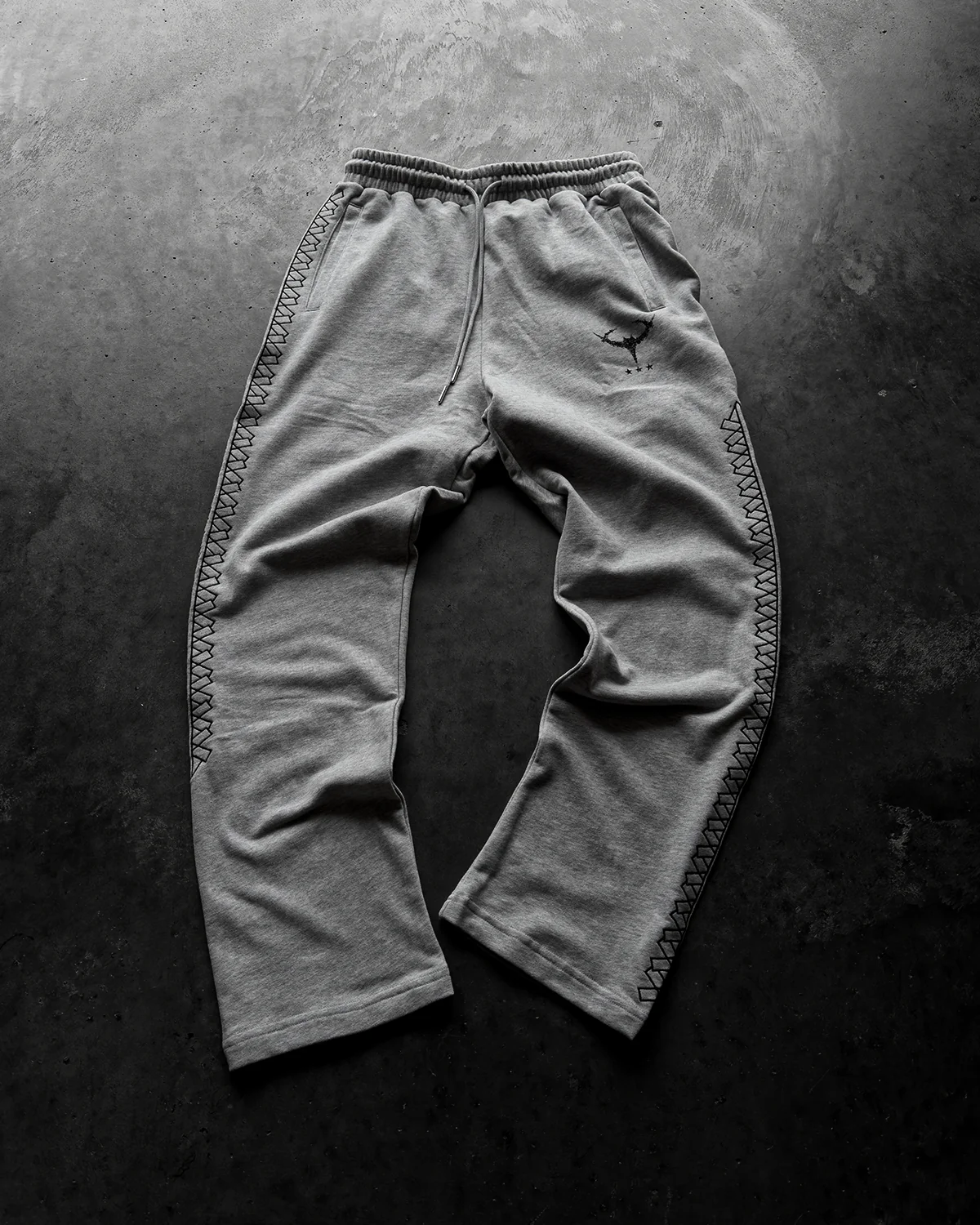 VANGUARD SWEATS - Image 4