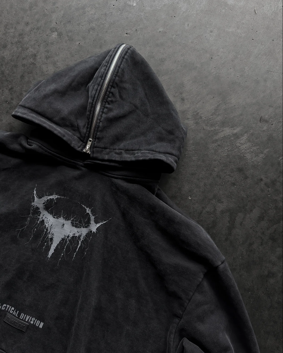 OUTLAW HOODIE - Image 4